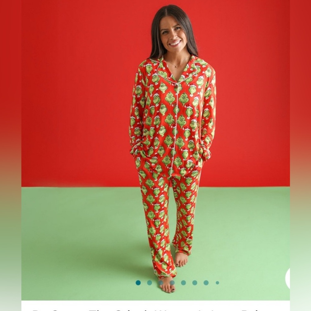 Posh Peanut Women's Grinch Pajama Set
